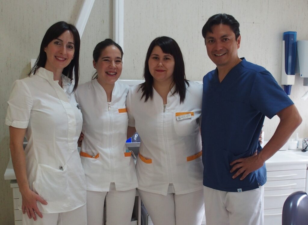 implantes huesos cristal clinica naturdent